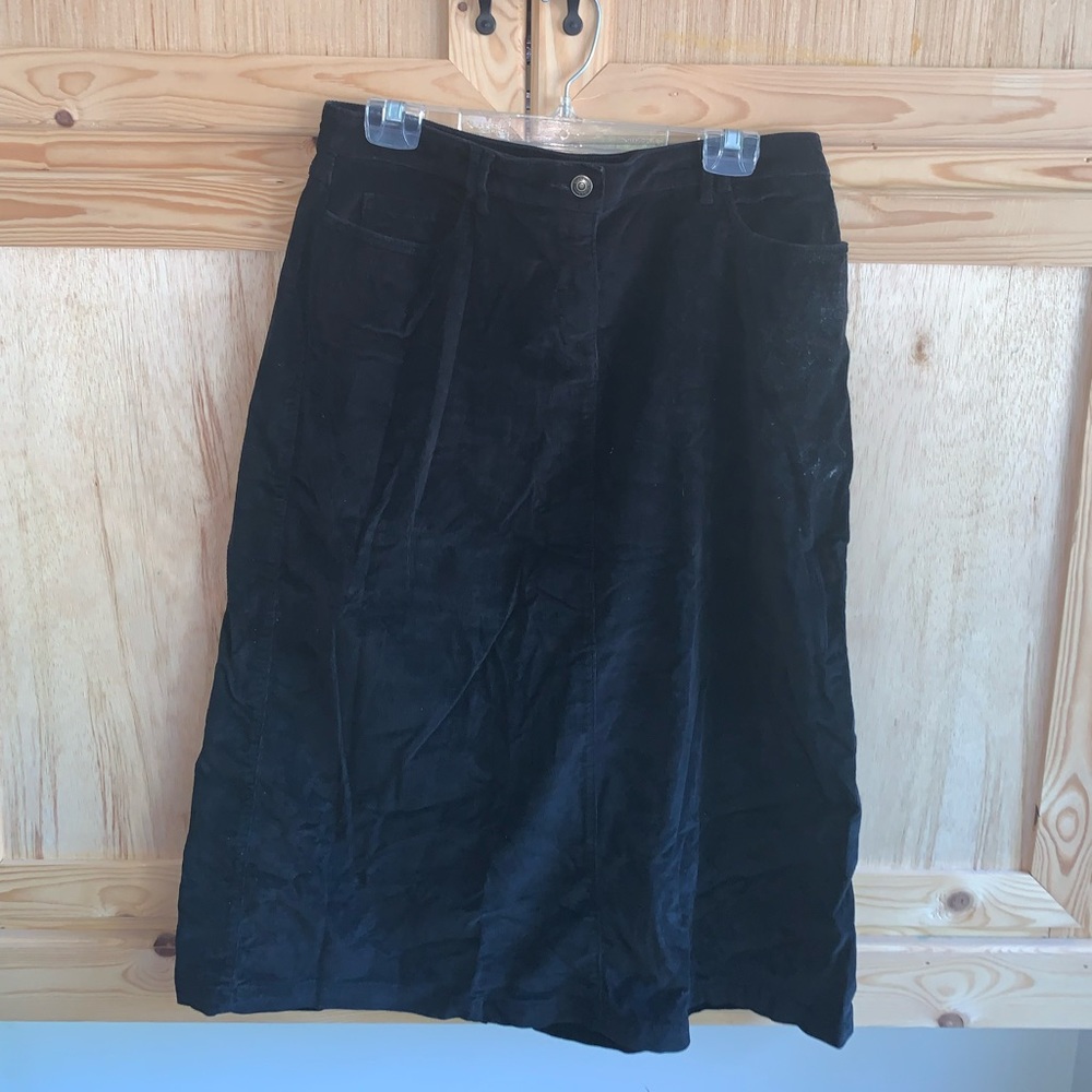 Croft & Barrow black modest corduroy skirt size 12